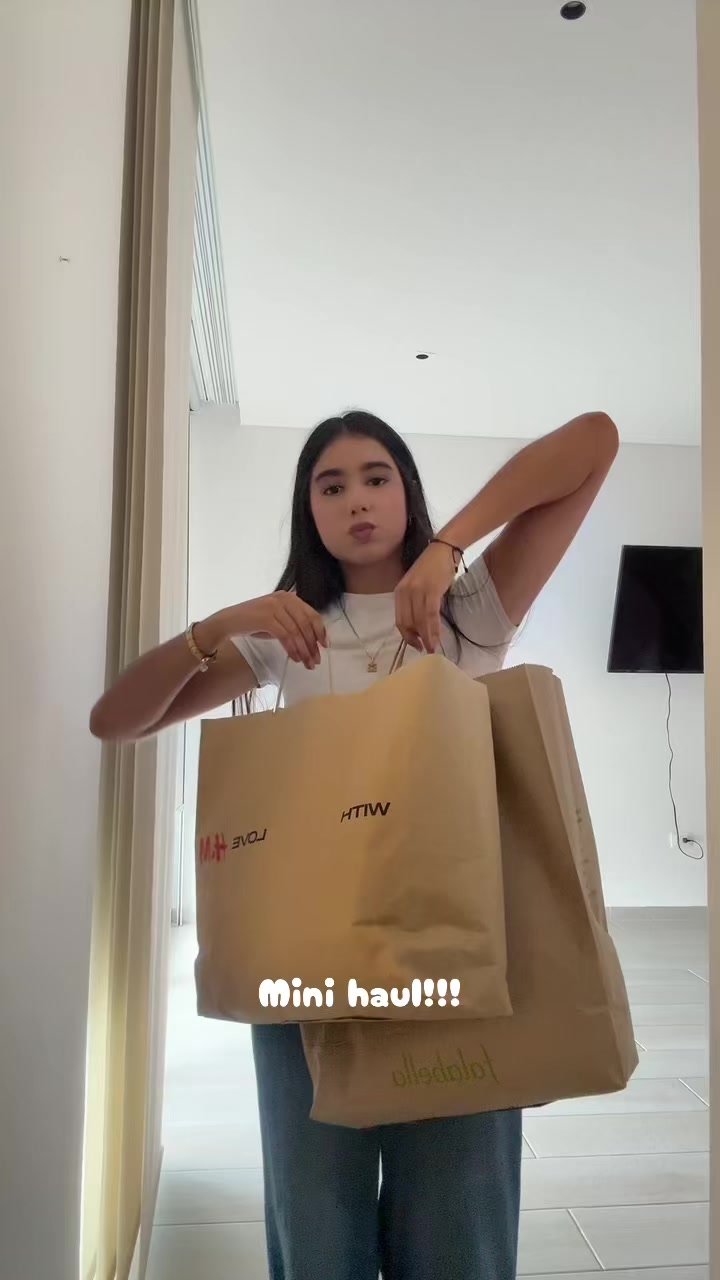 @majoayala.147