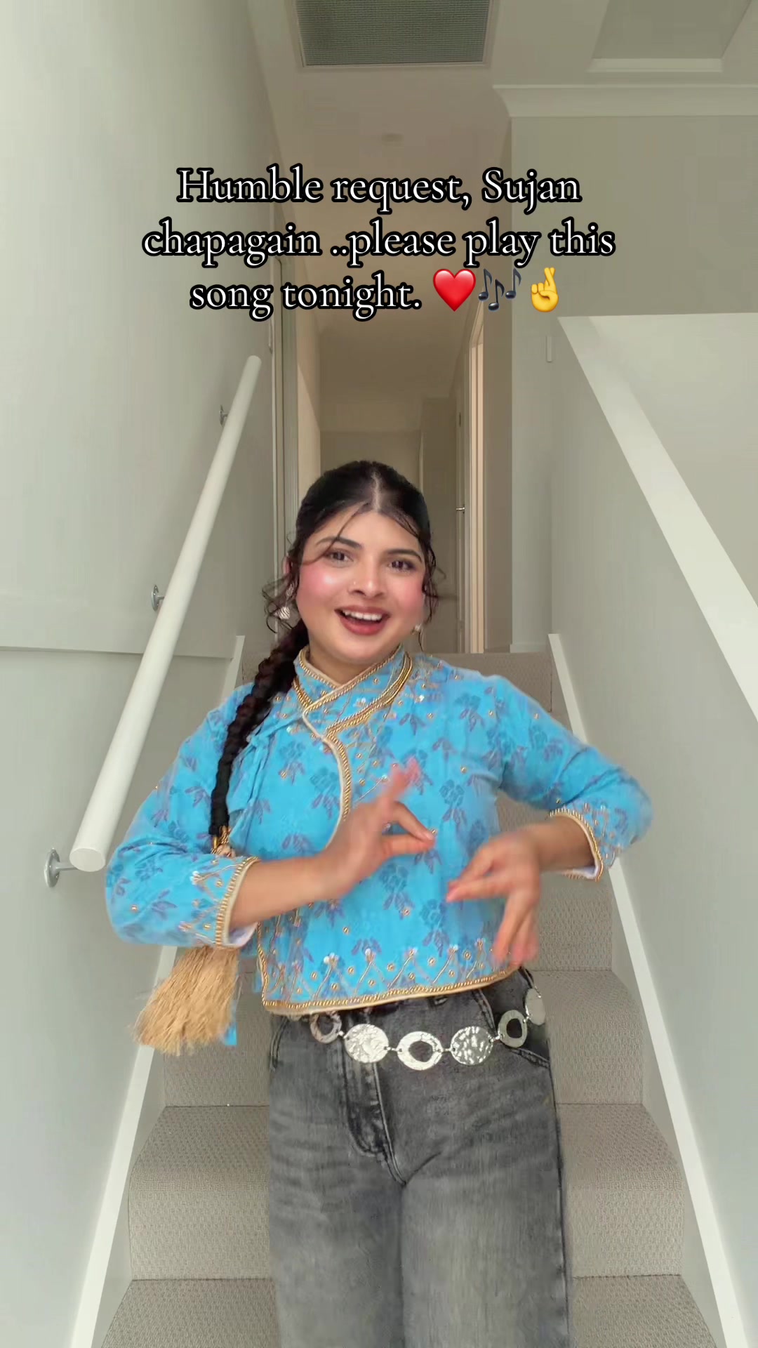 @सृष्टि🇳🇵