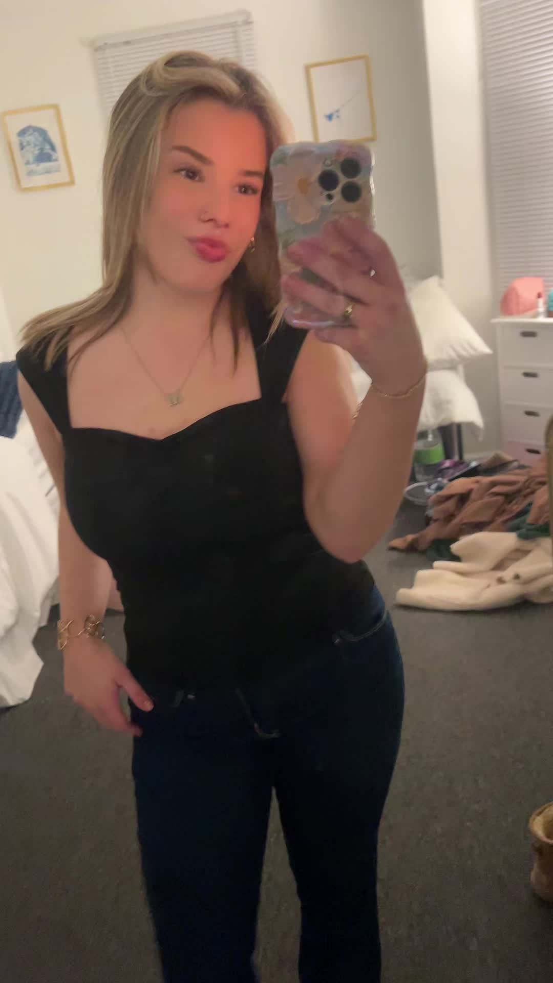 @mel✨🌈