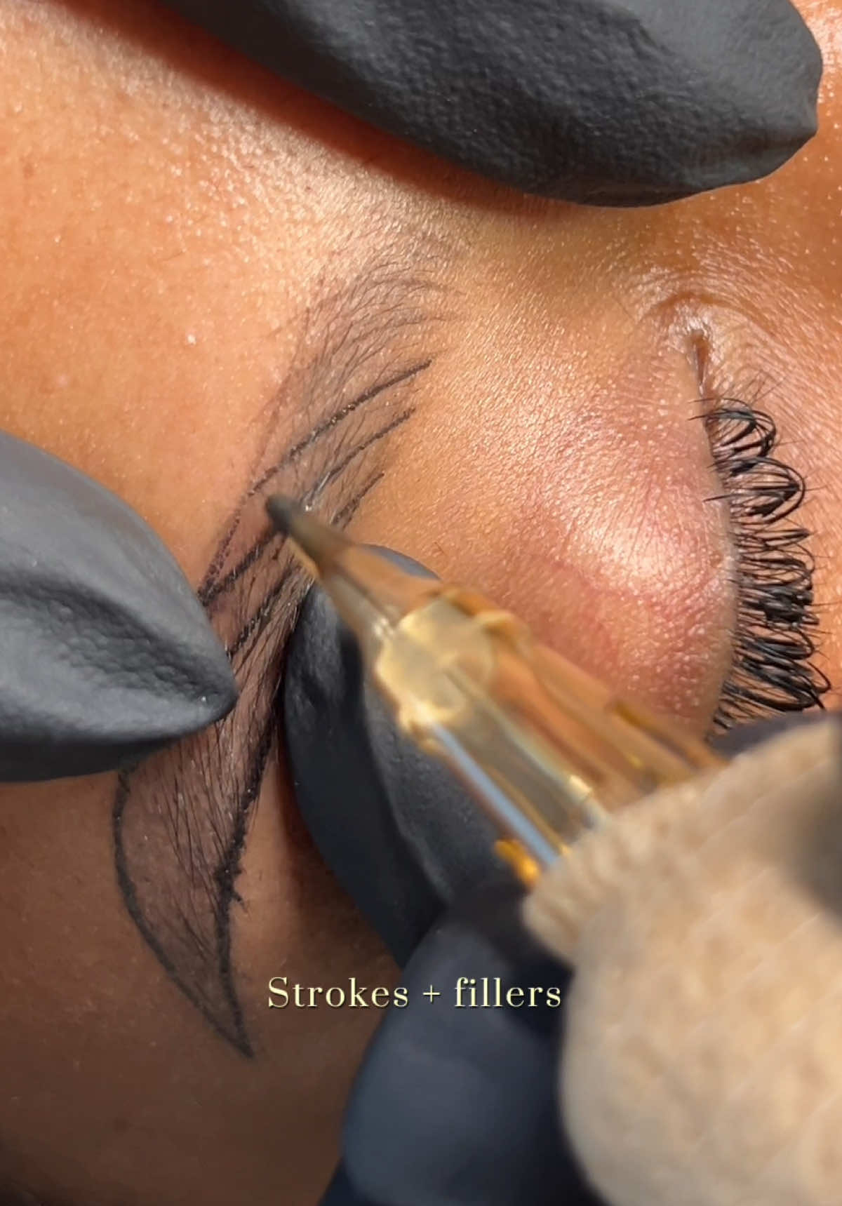 @Edith - PMU Brow Artist