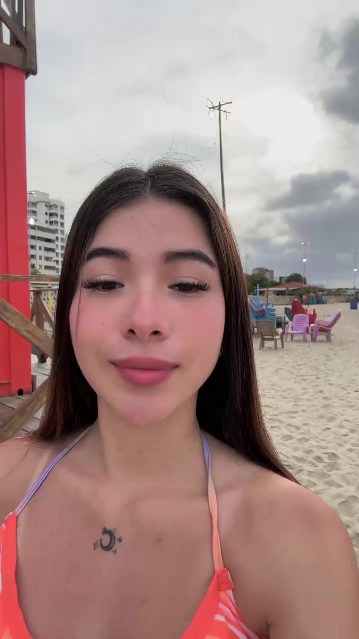 @Laura🐞