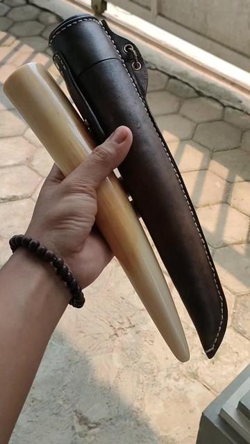 @Wins M Leather Works