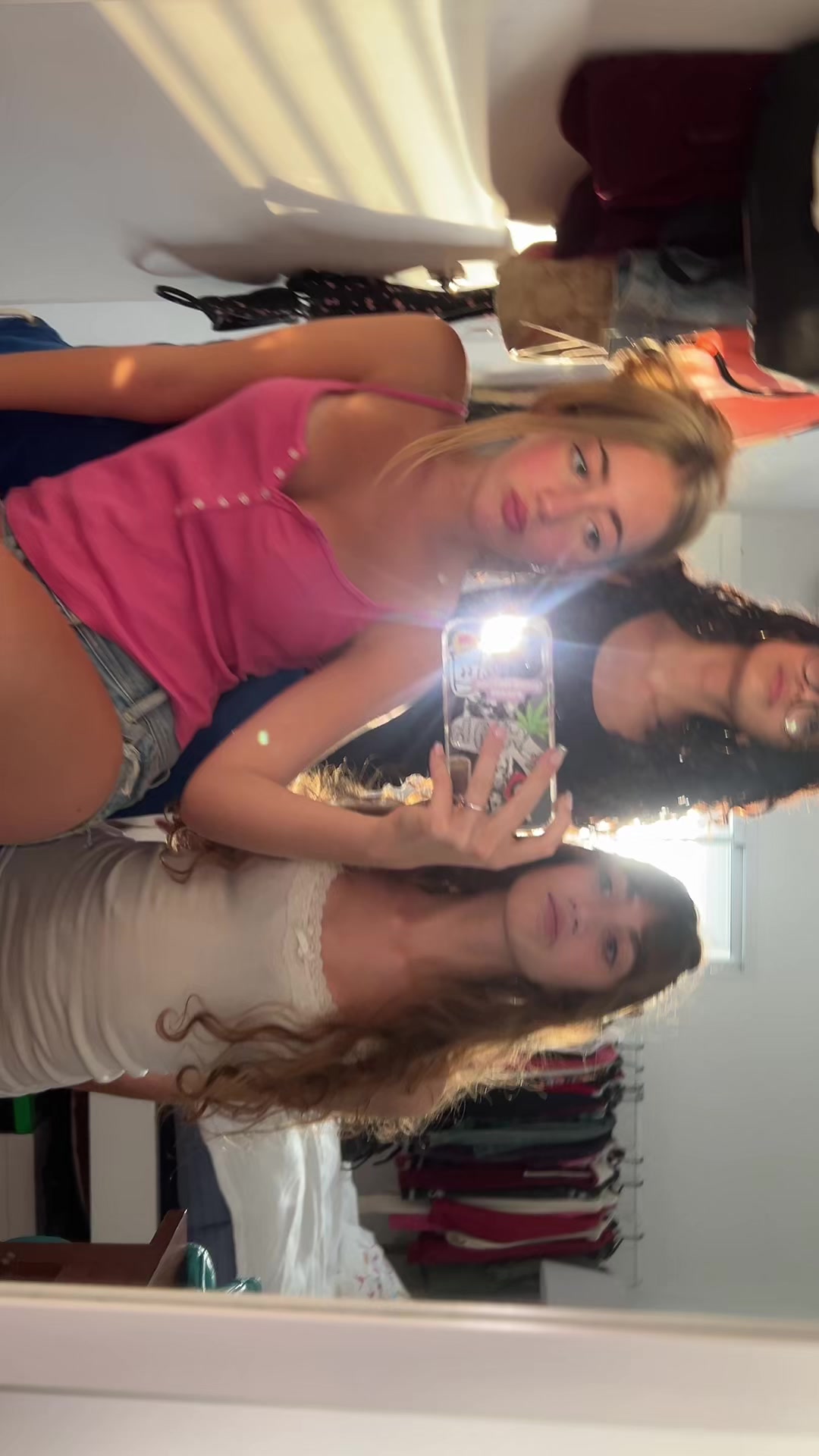 @Dumb_blonde