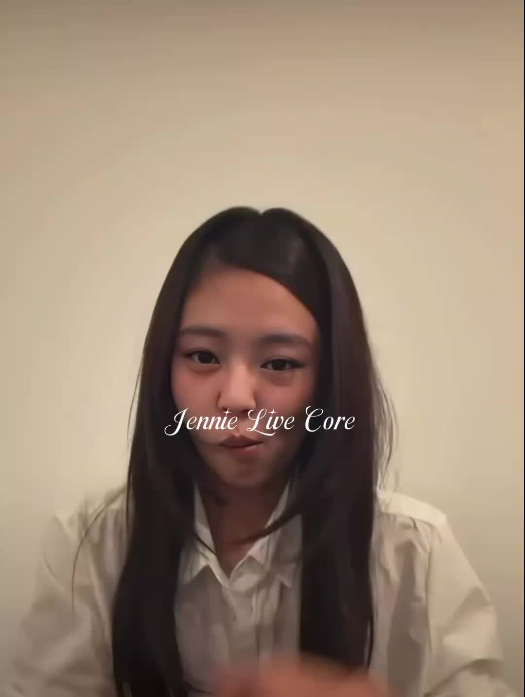 @JEENNIE