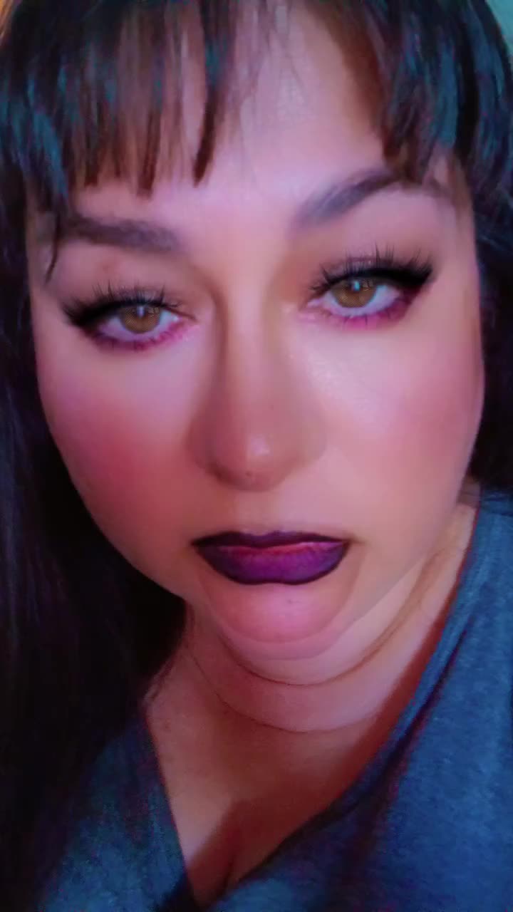 @vampirelizzie