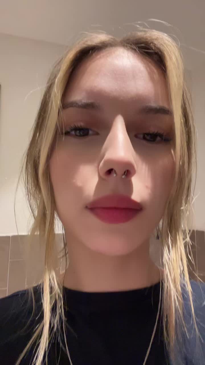 @Mina
