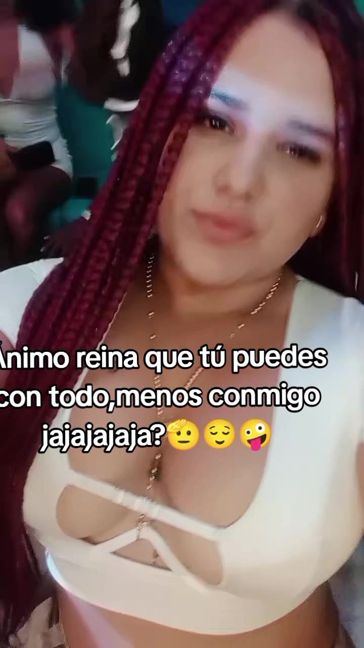 @María Antonela