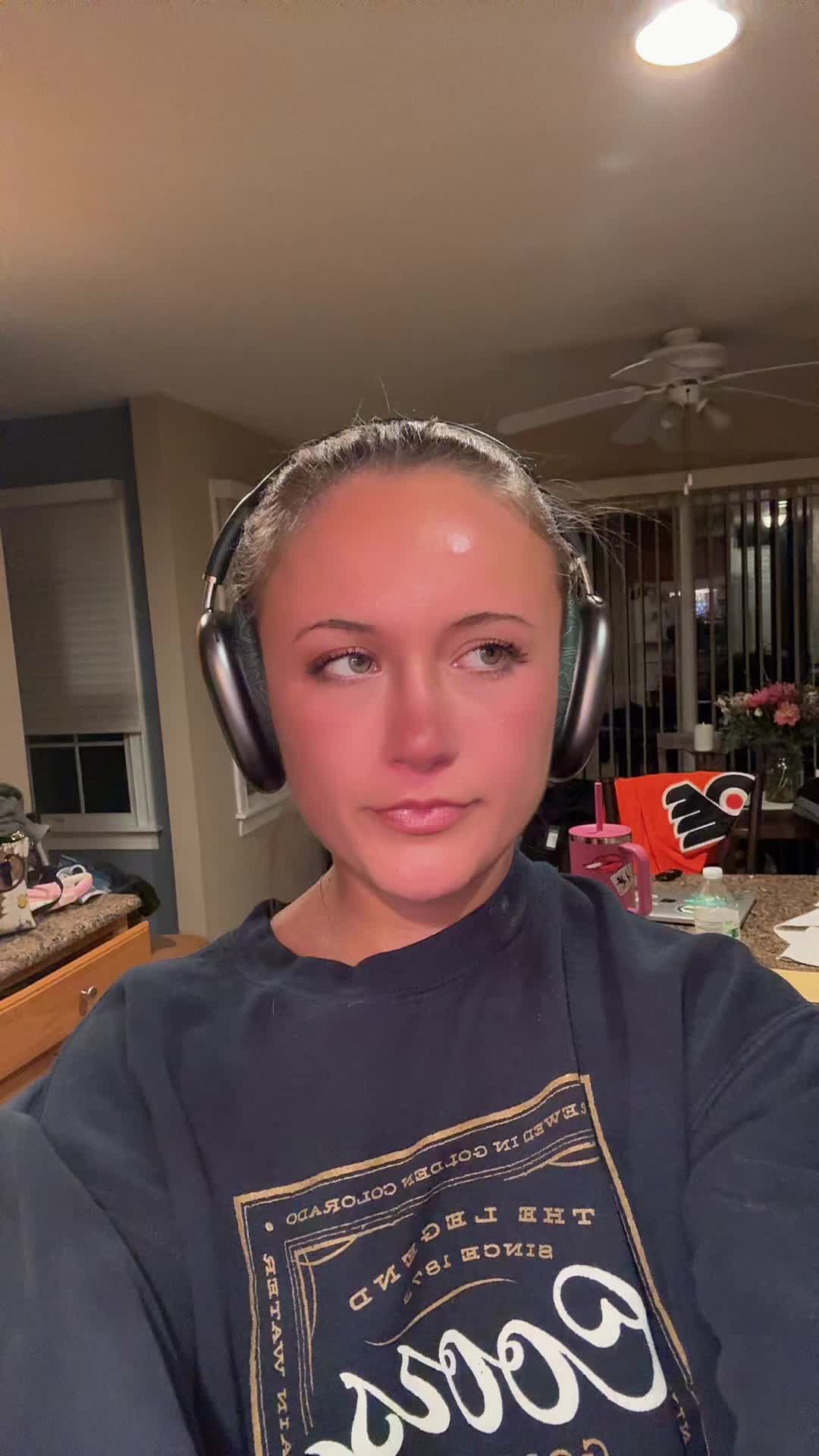 @anihayes