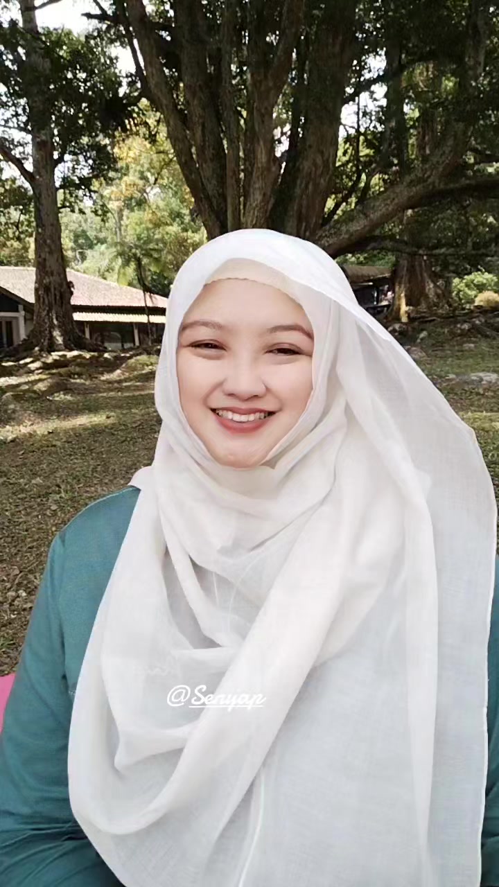 @Senyap