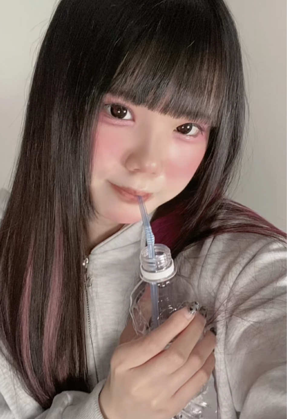 @ゐなな