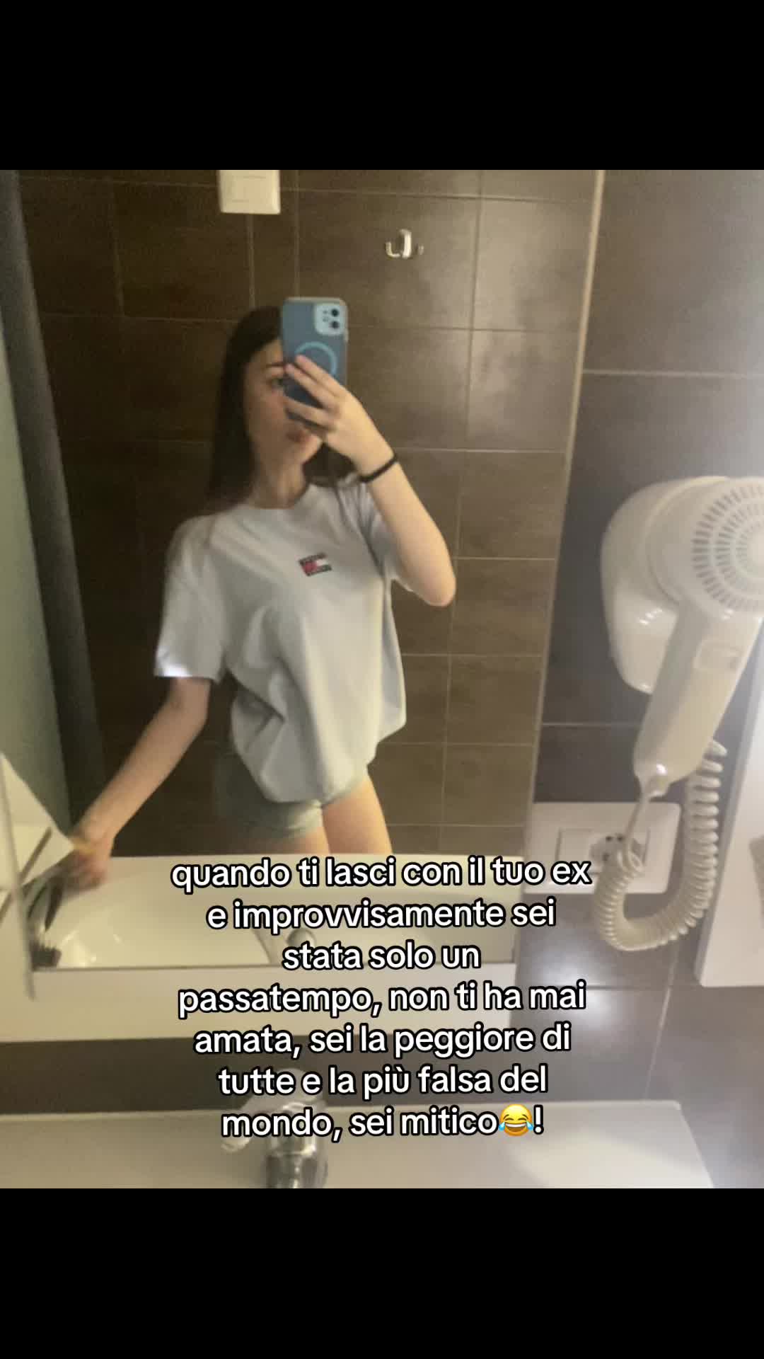 @𝓝💋