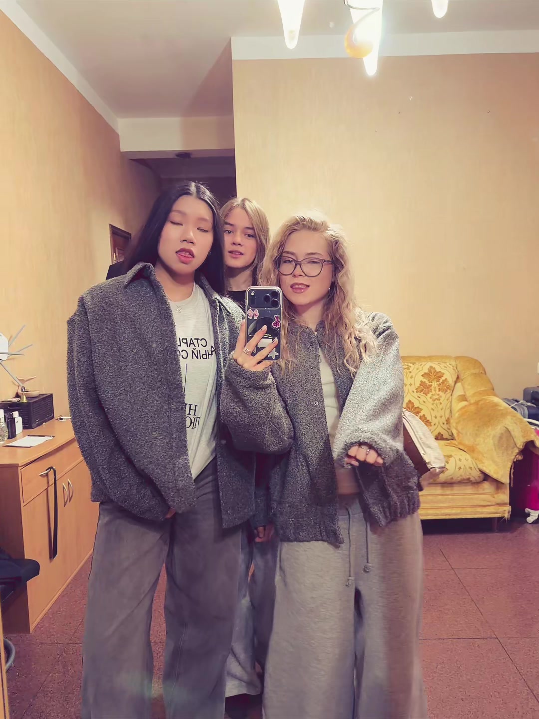 @Кузя 🖤