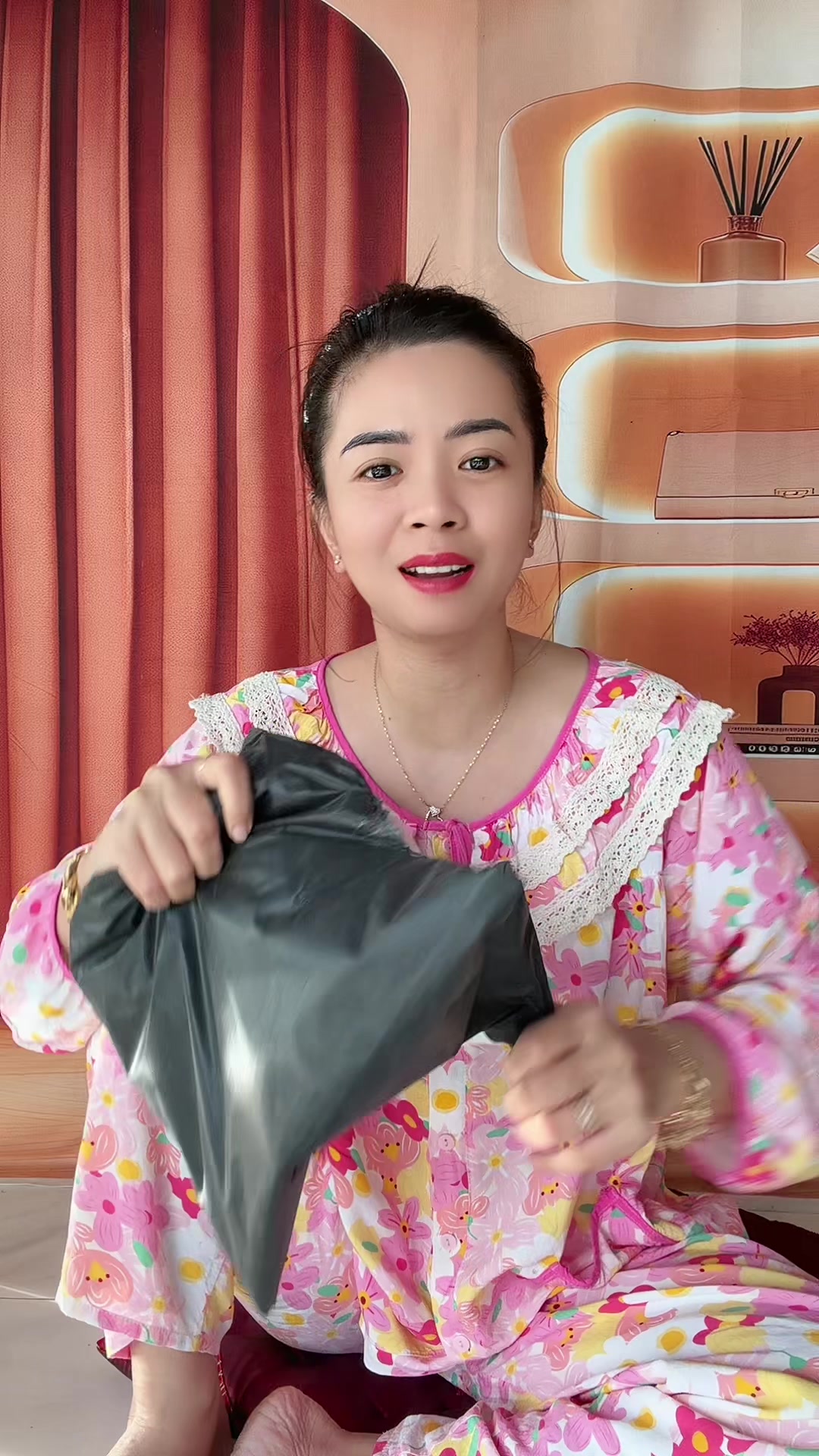 @Em Cẩm Nè
