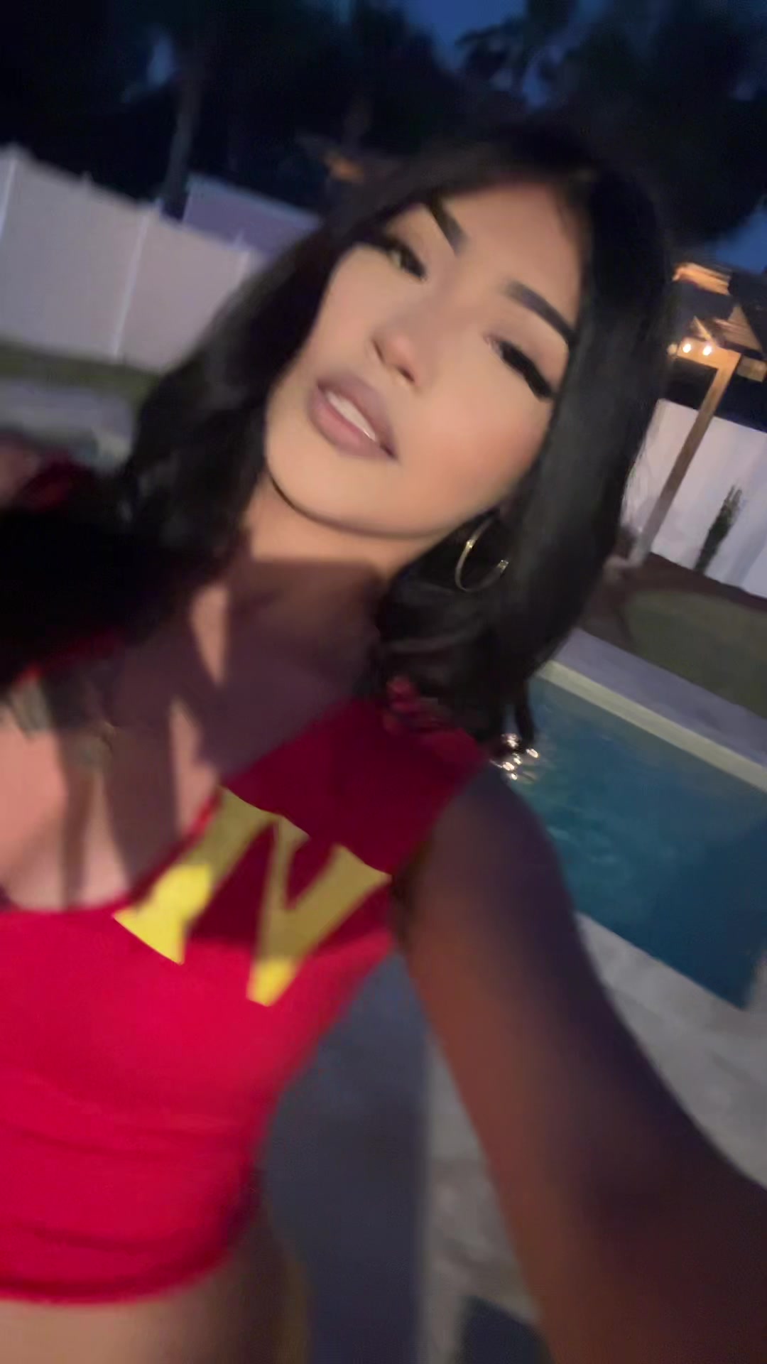 @y