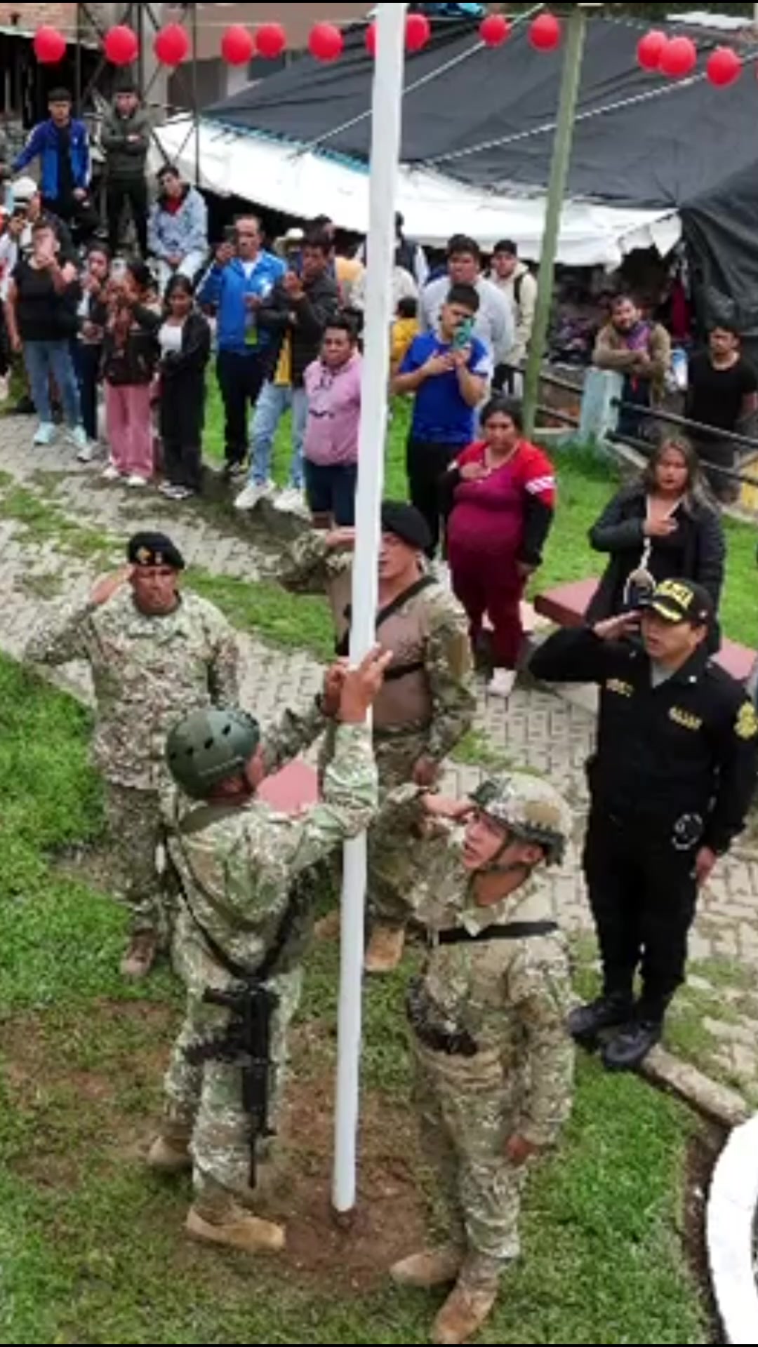 @ComandoConjuntoFFAAPerú