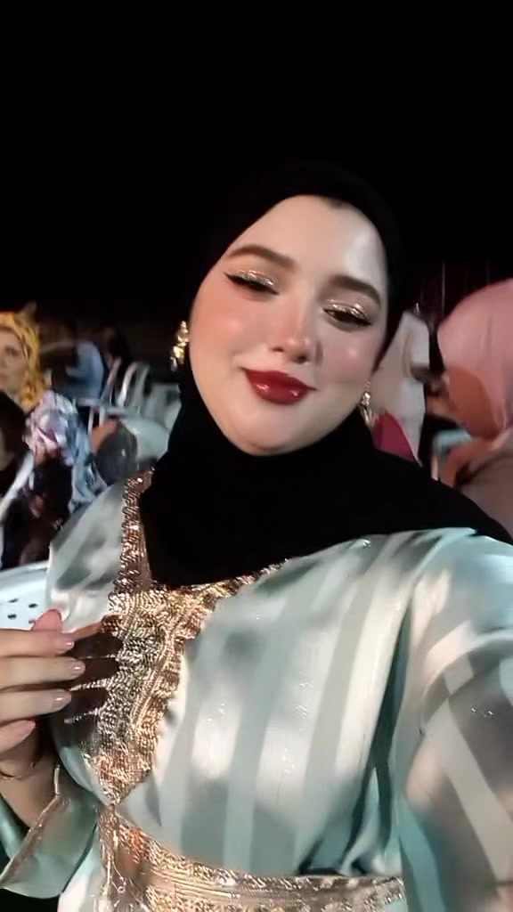 @منال🦋