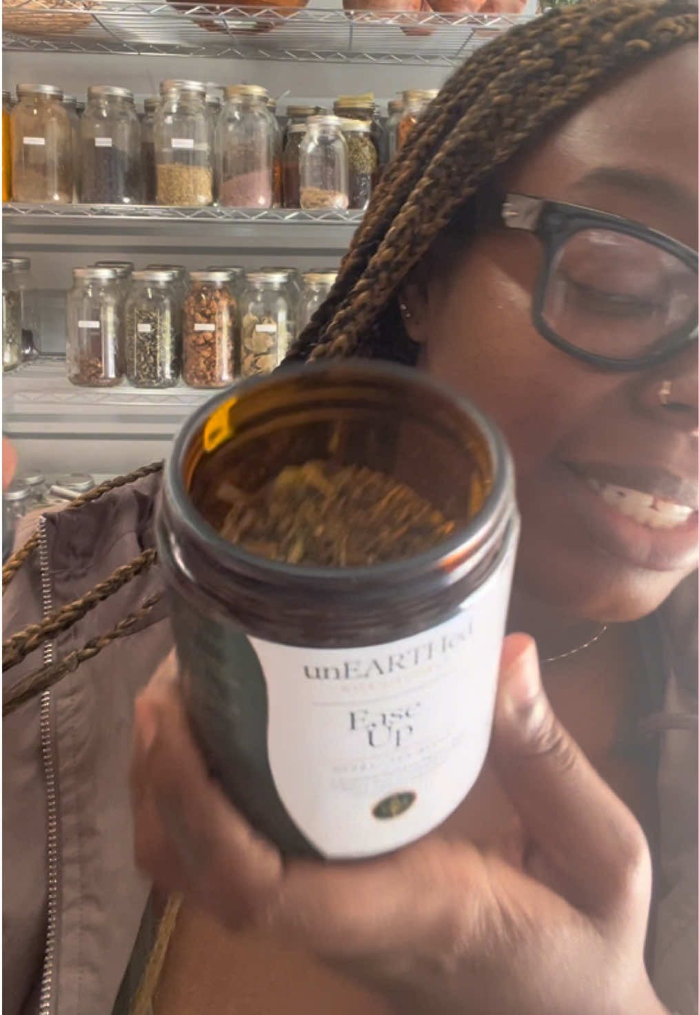 @Essencetheherbalist