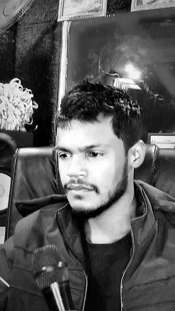 @BhojpuriyaStars๐๐๐