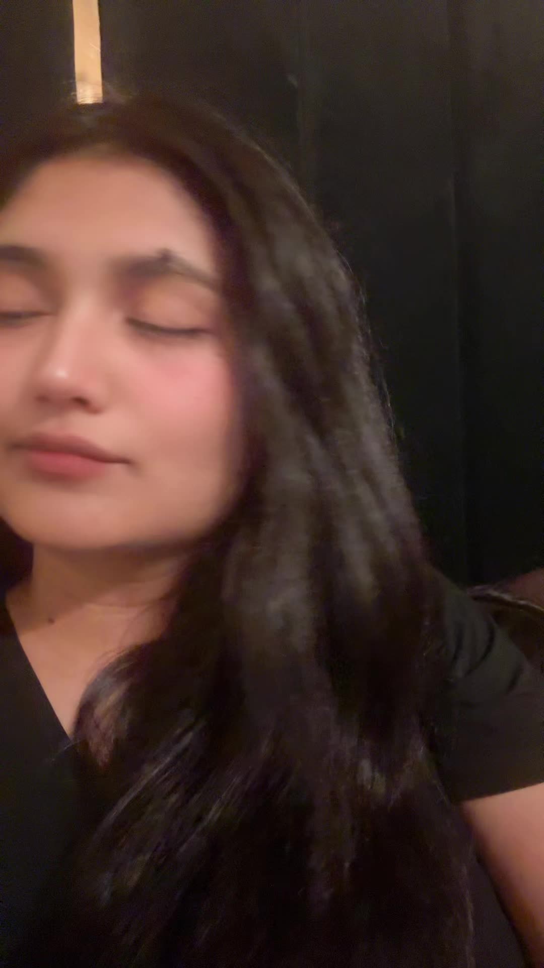 @AmnaKhanOfficial28