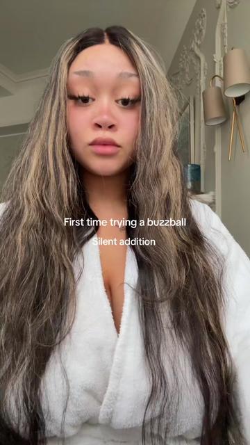 @Kékéli Reine Kuwonu