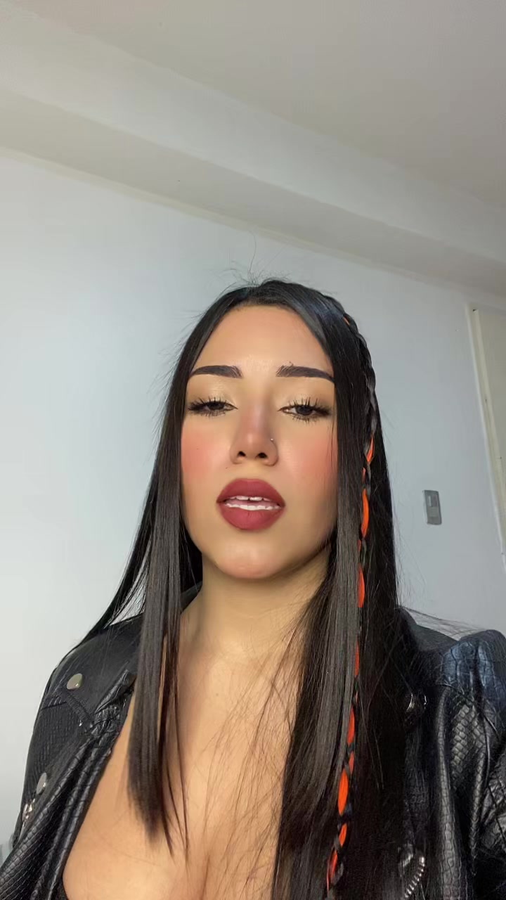 @Daniela Cabrera