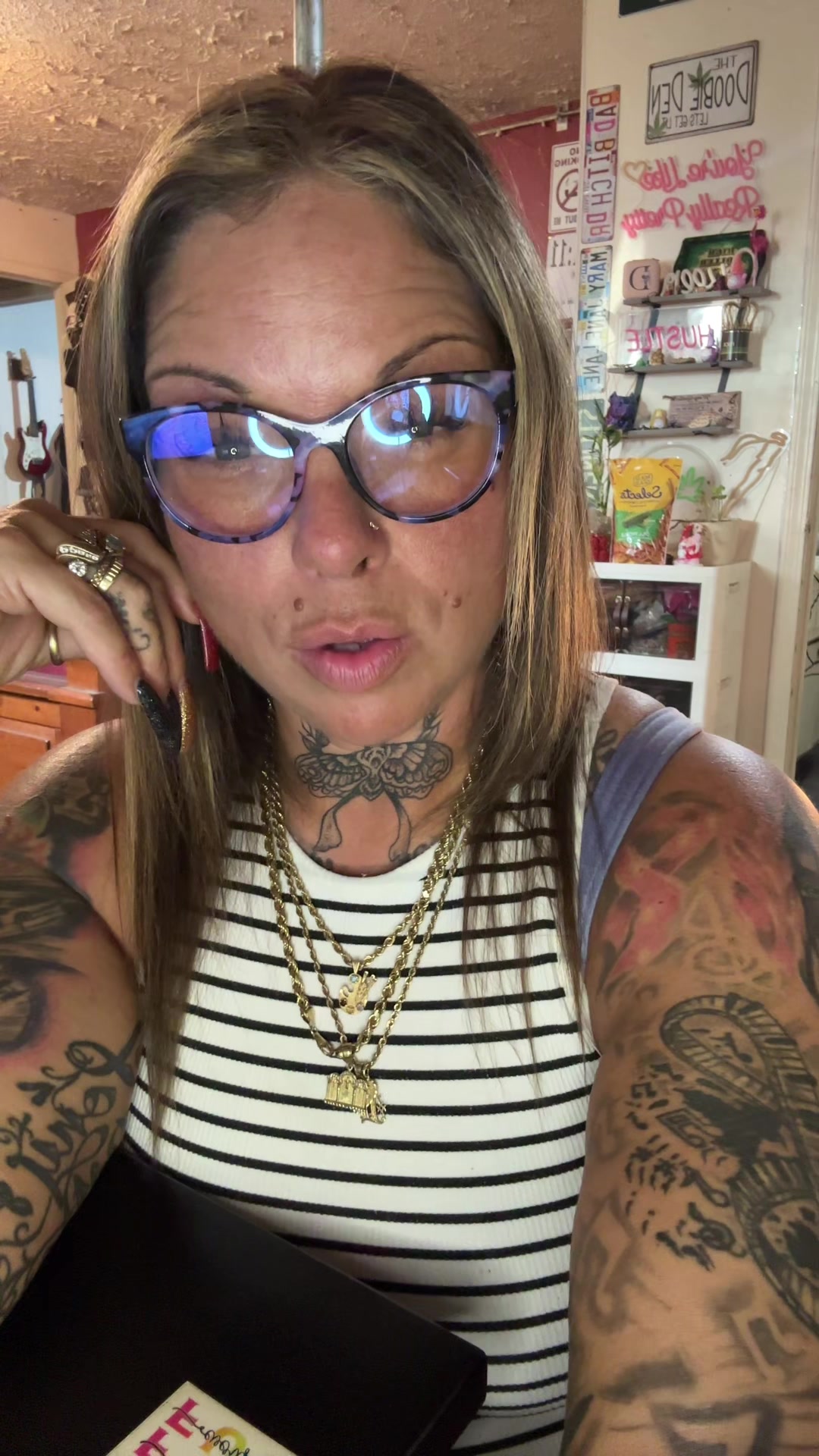 @Tattedstonermom🫧🤞🏼