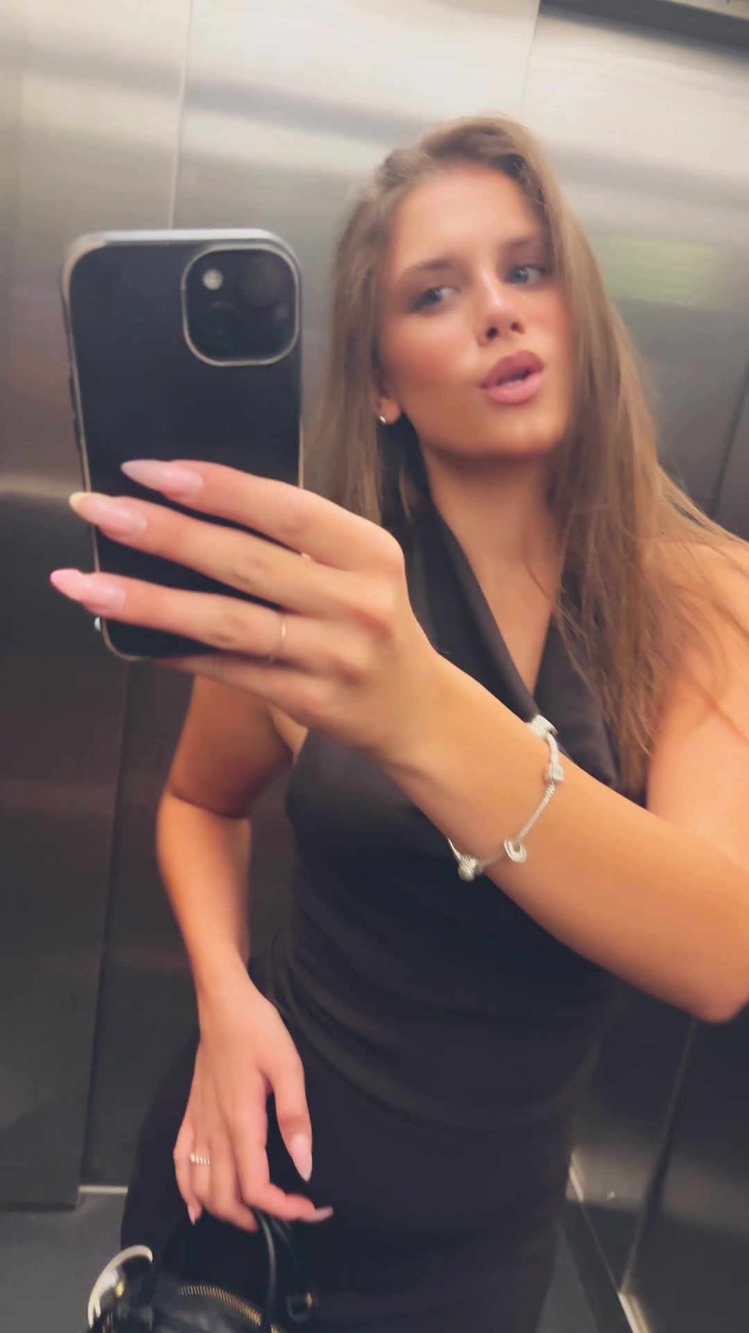 @M