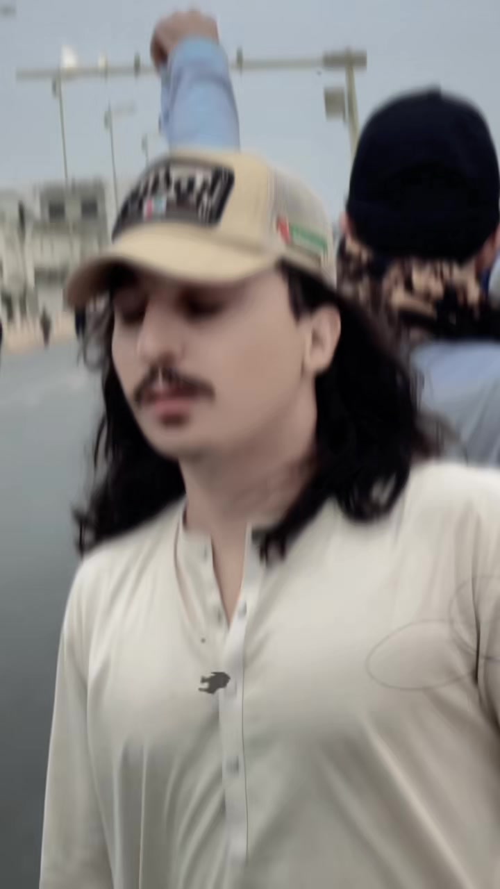 @f̷a̷r̷m̷a̷n̷ ̷P̷a̷s̷h̷t̷u̷n̷✅️