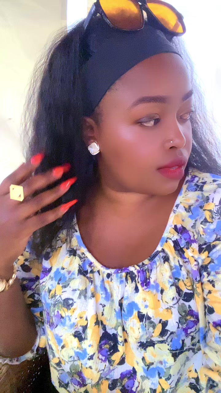 @Chebby Achieng🇰🇪