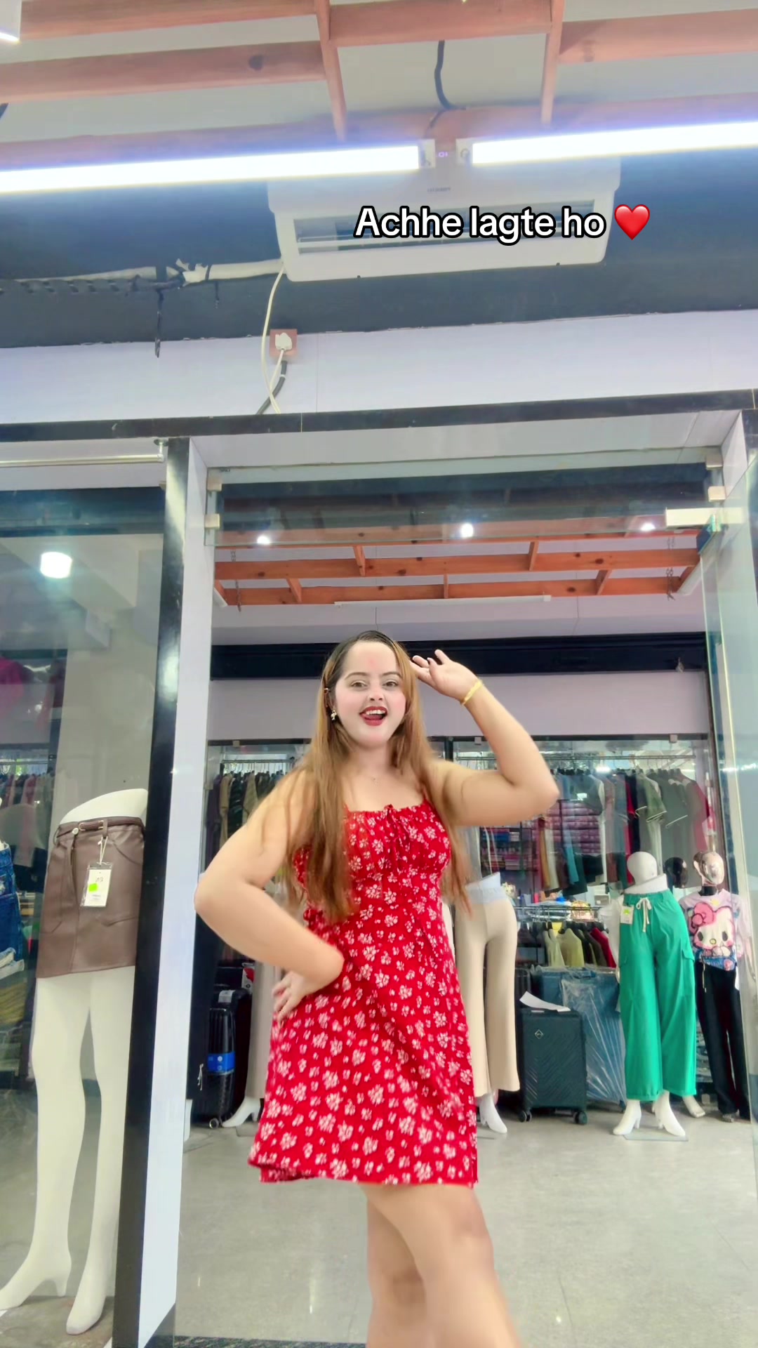 @YouTuber Kavita Vlogs ❤️