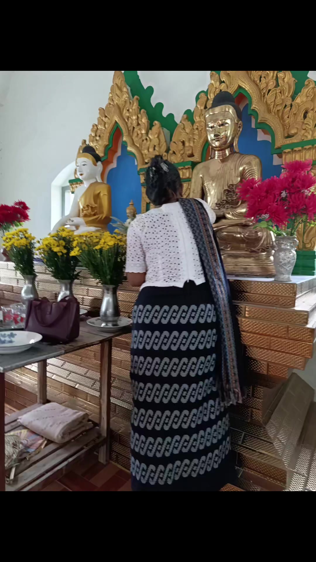 @မကေသီ