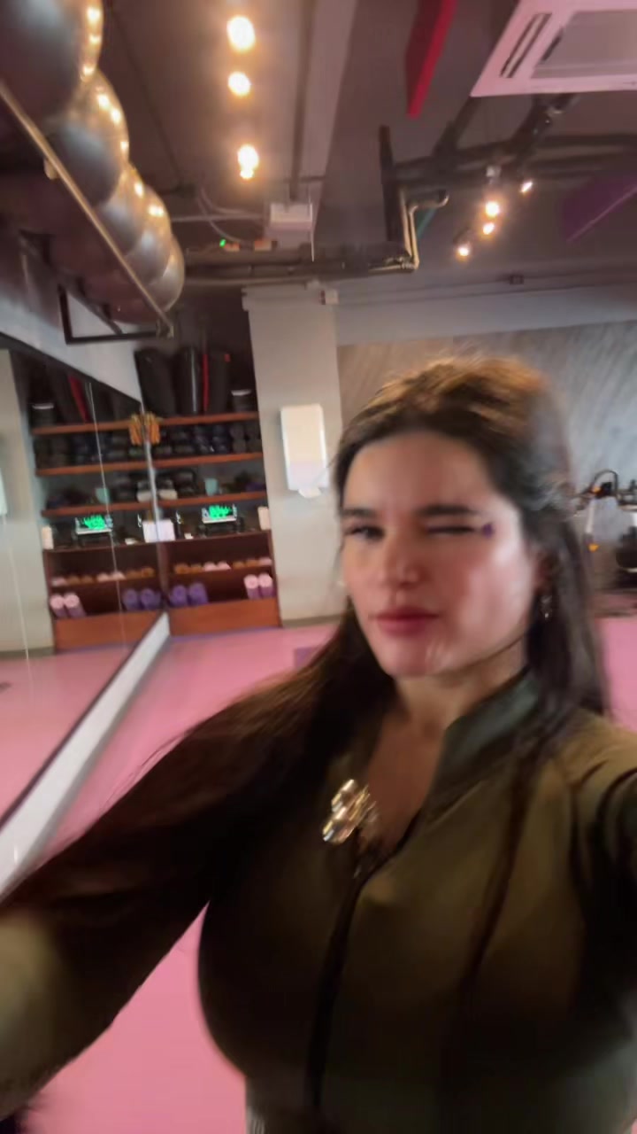 @Luciana