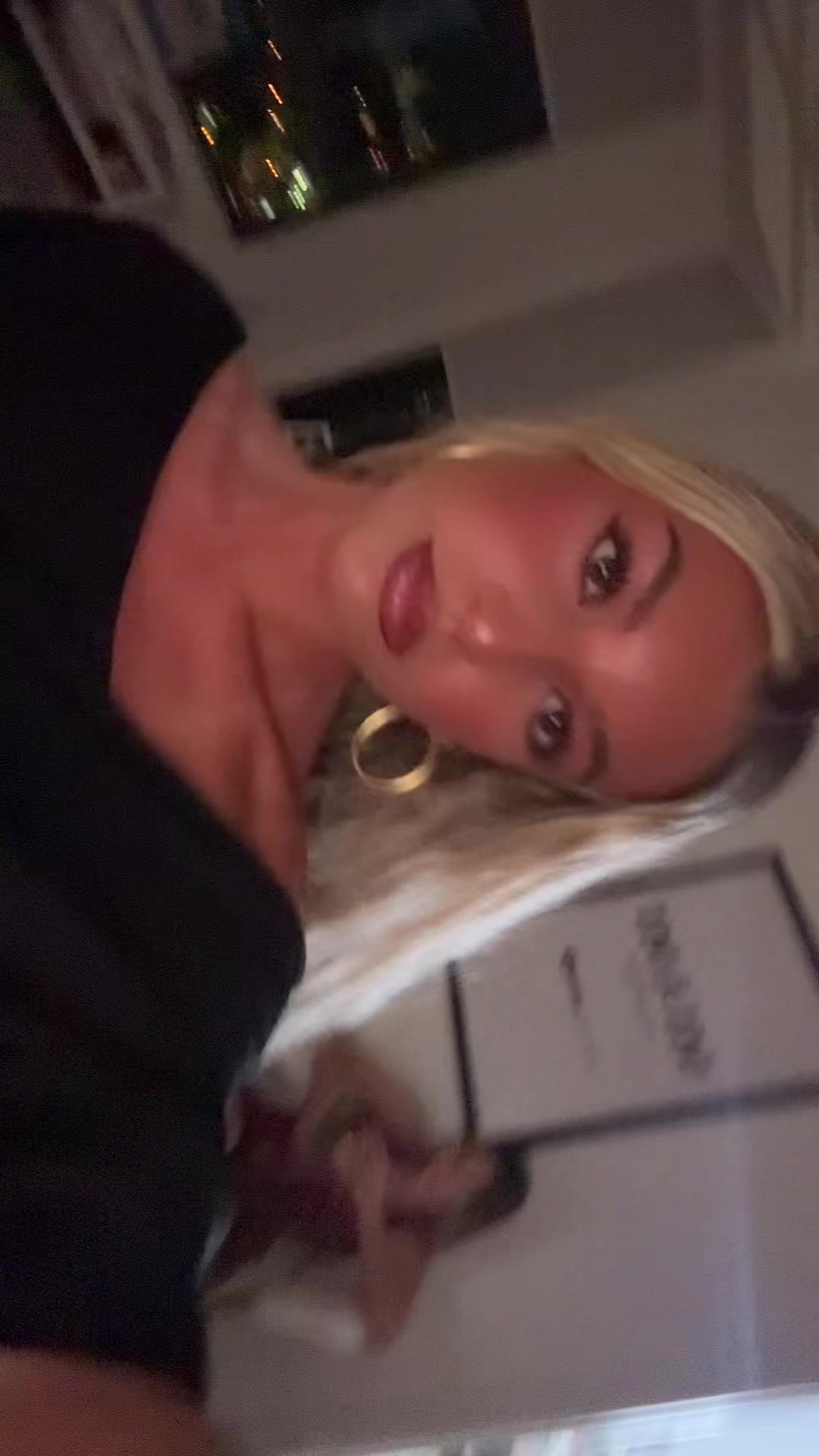 @Hi
