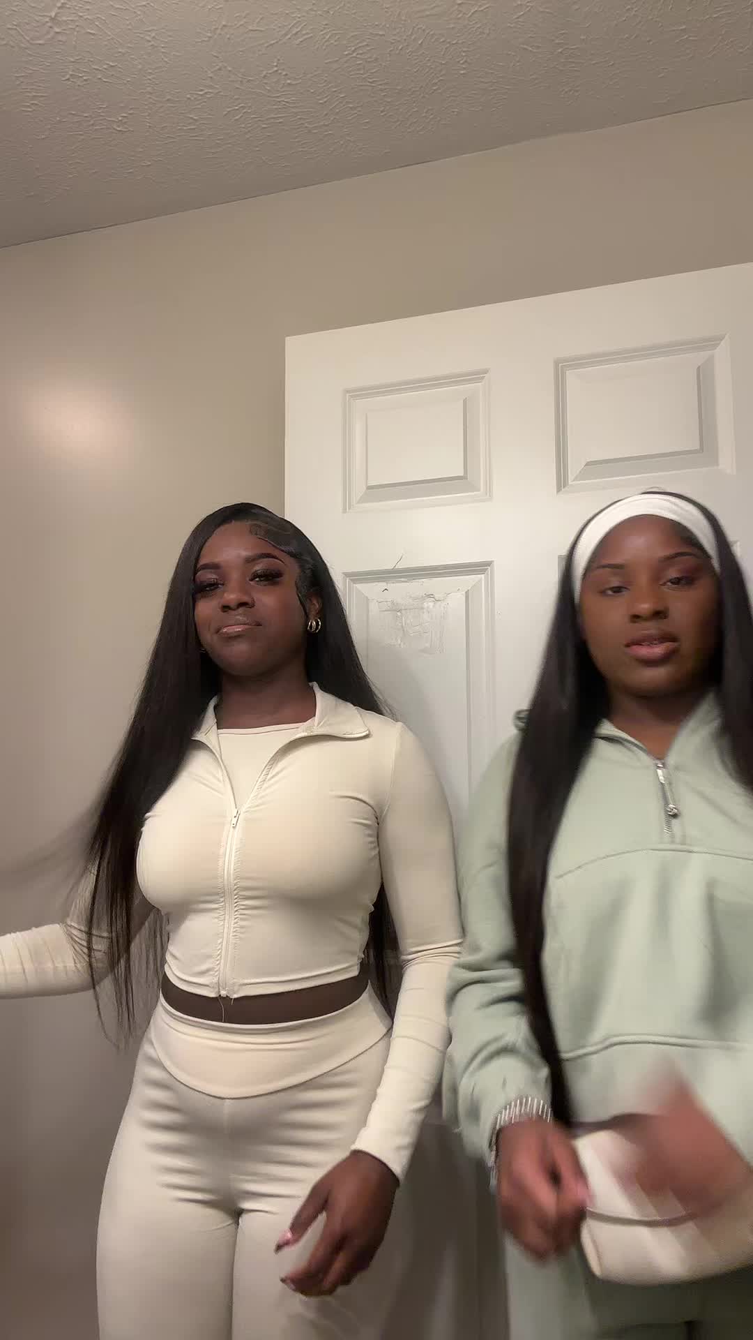@desiandi_