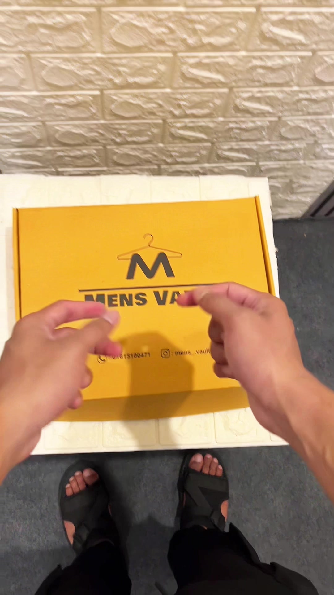 @Mens Vault