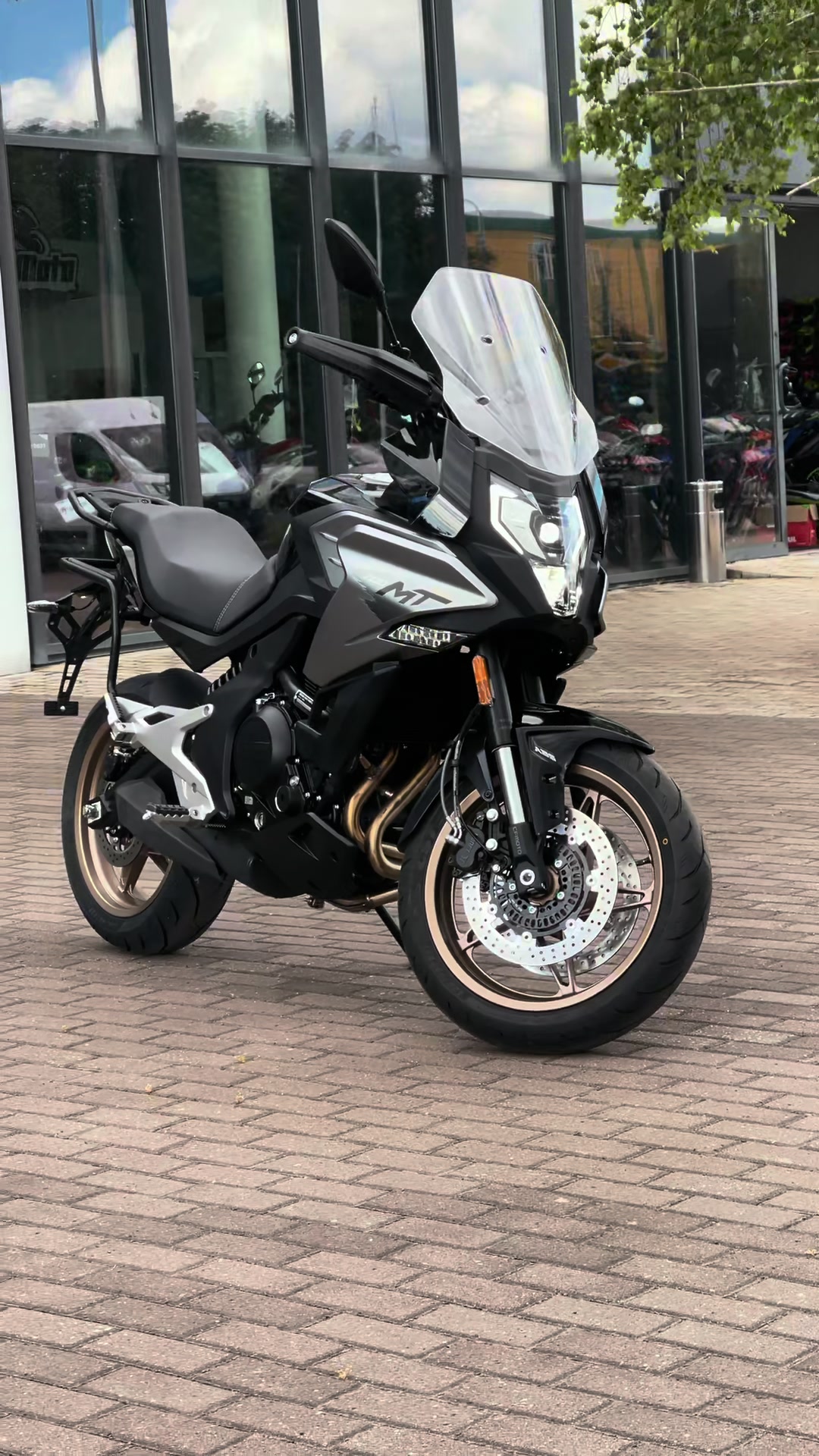 @Рівне motomoto.ua