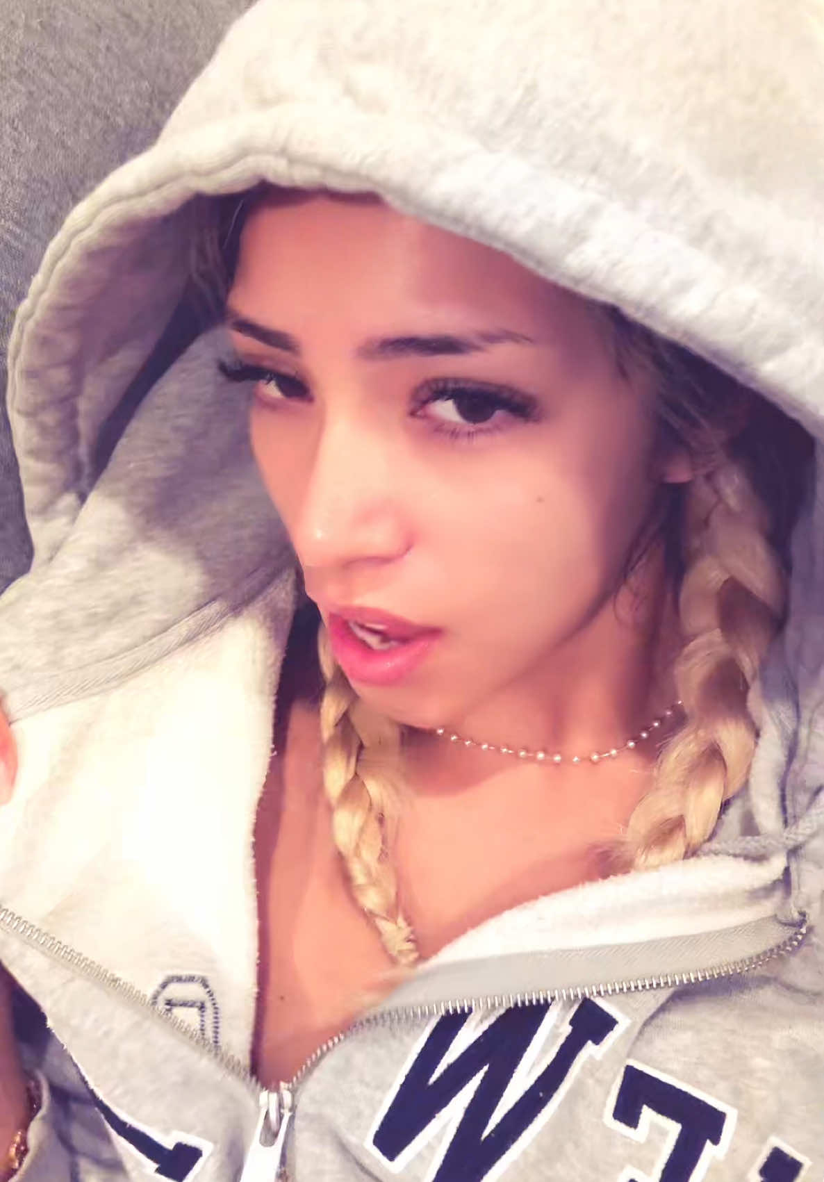 @Kiki