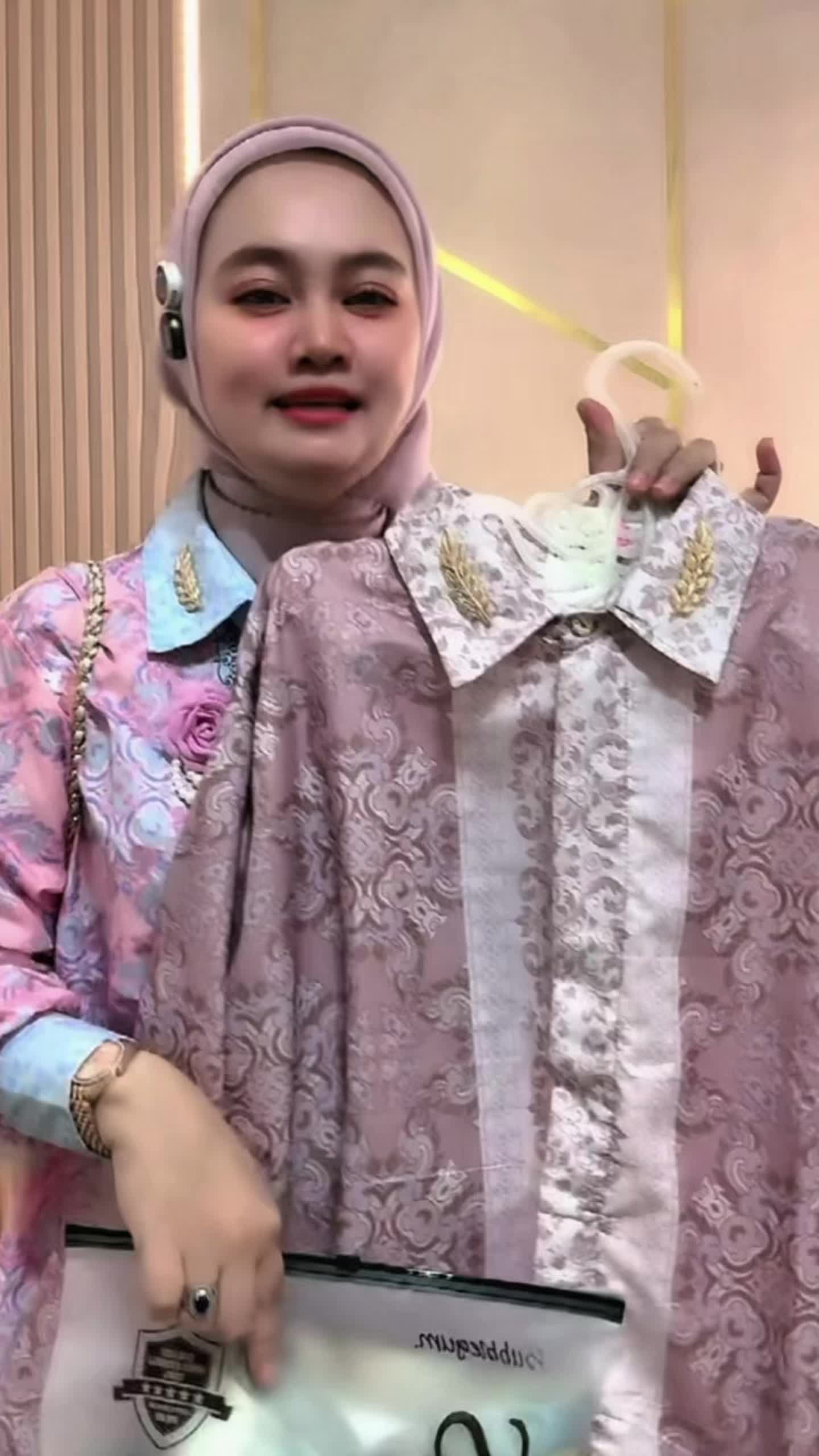 @Anita