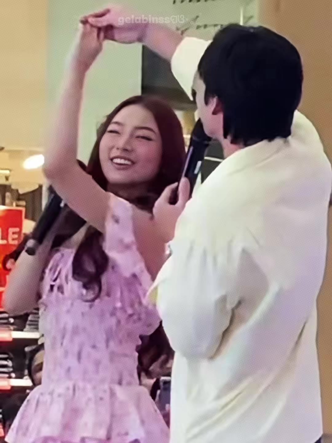 @gelabinssପଓ⋆。˚