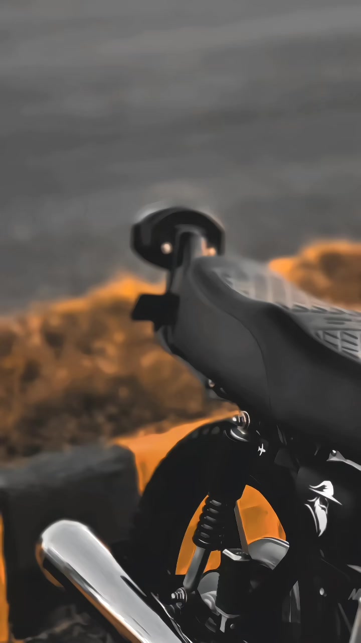 @𝐀𝐊