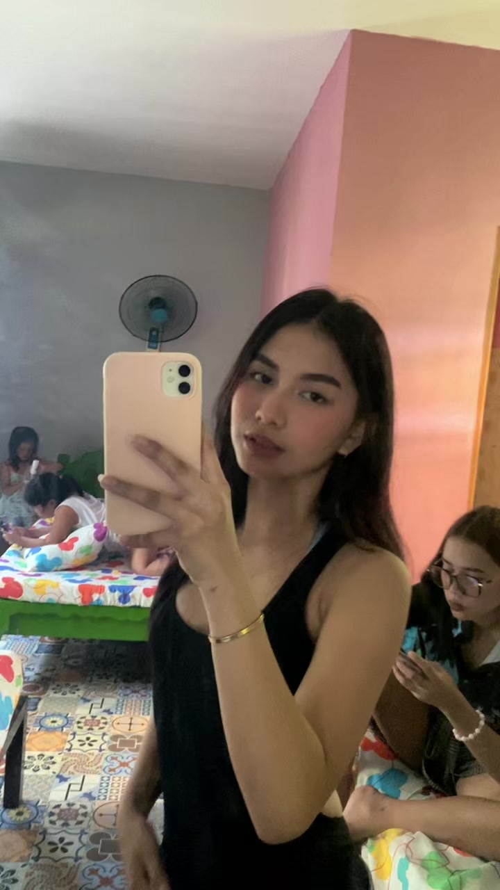 @ᥫ᭡Niczyy_