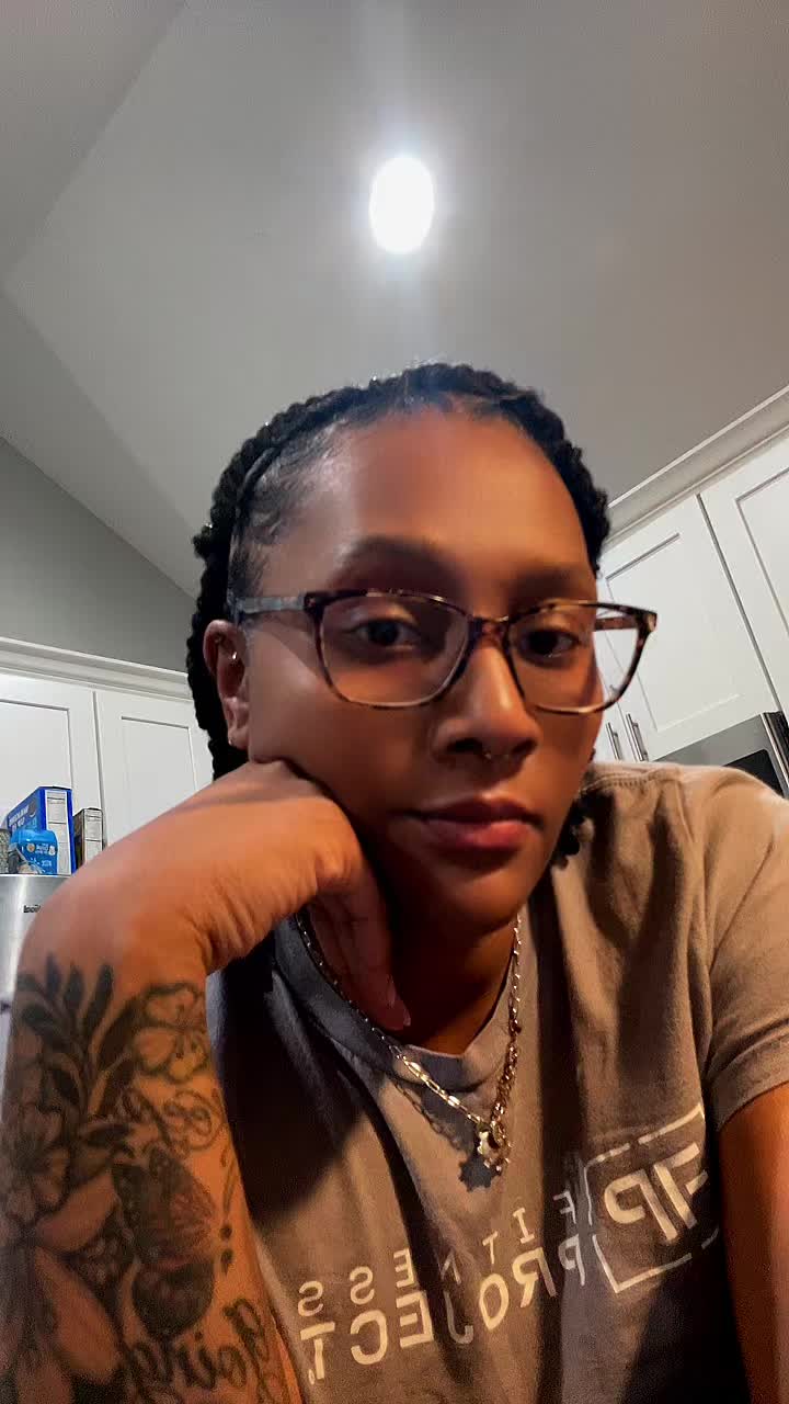 @pretty__younique