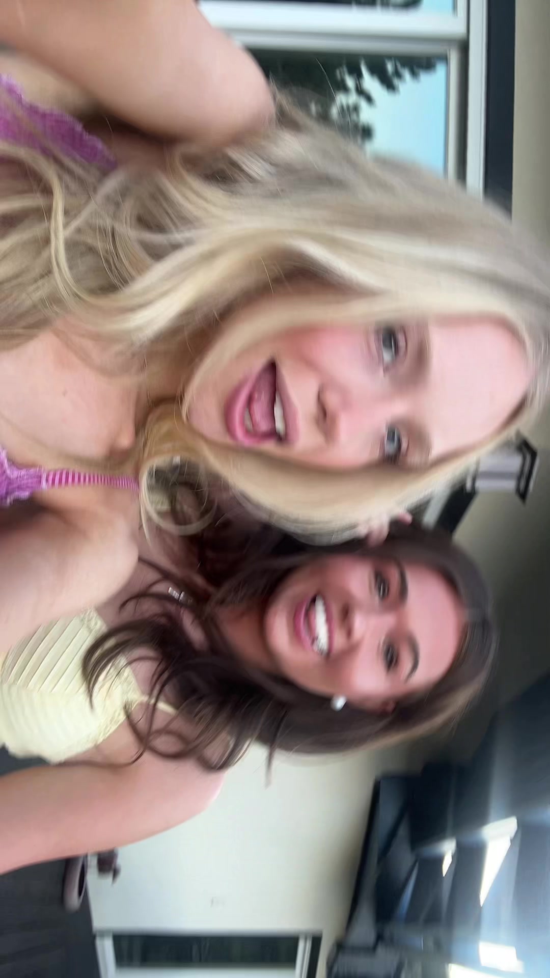@Vi