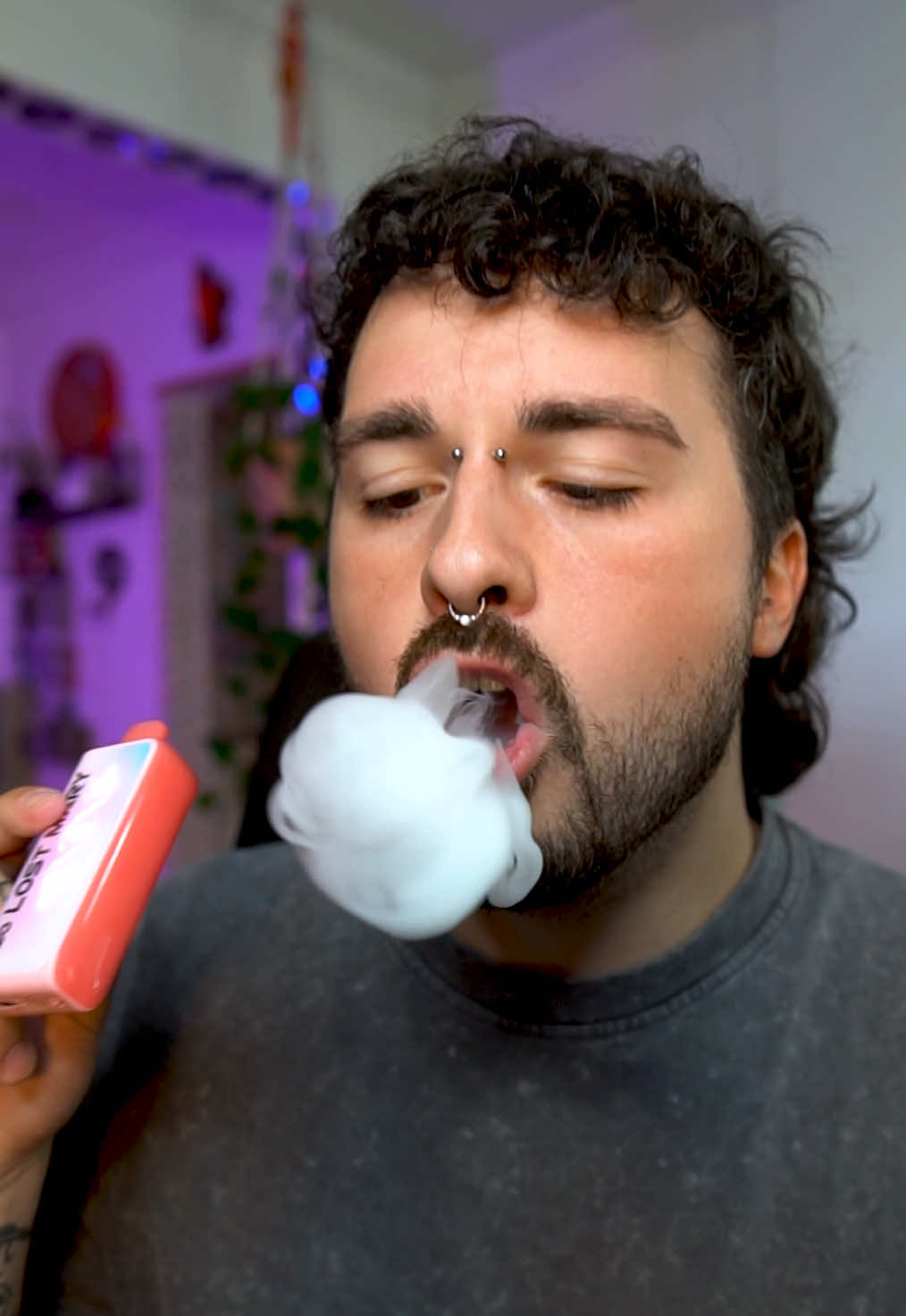 @Danni💨