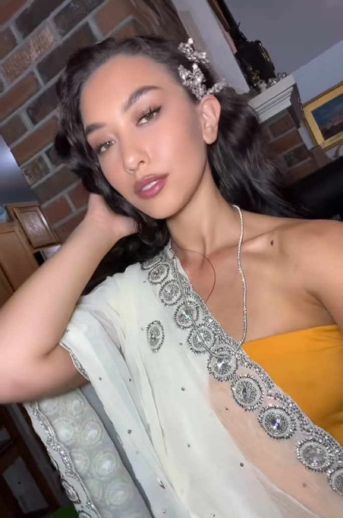 @Julaluk