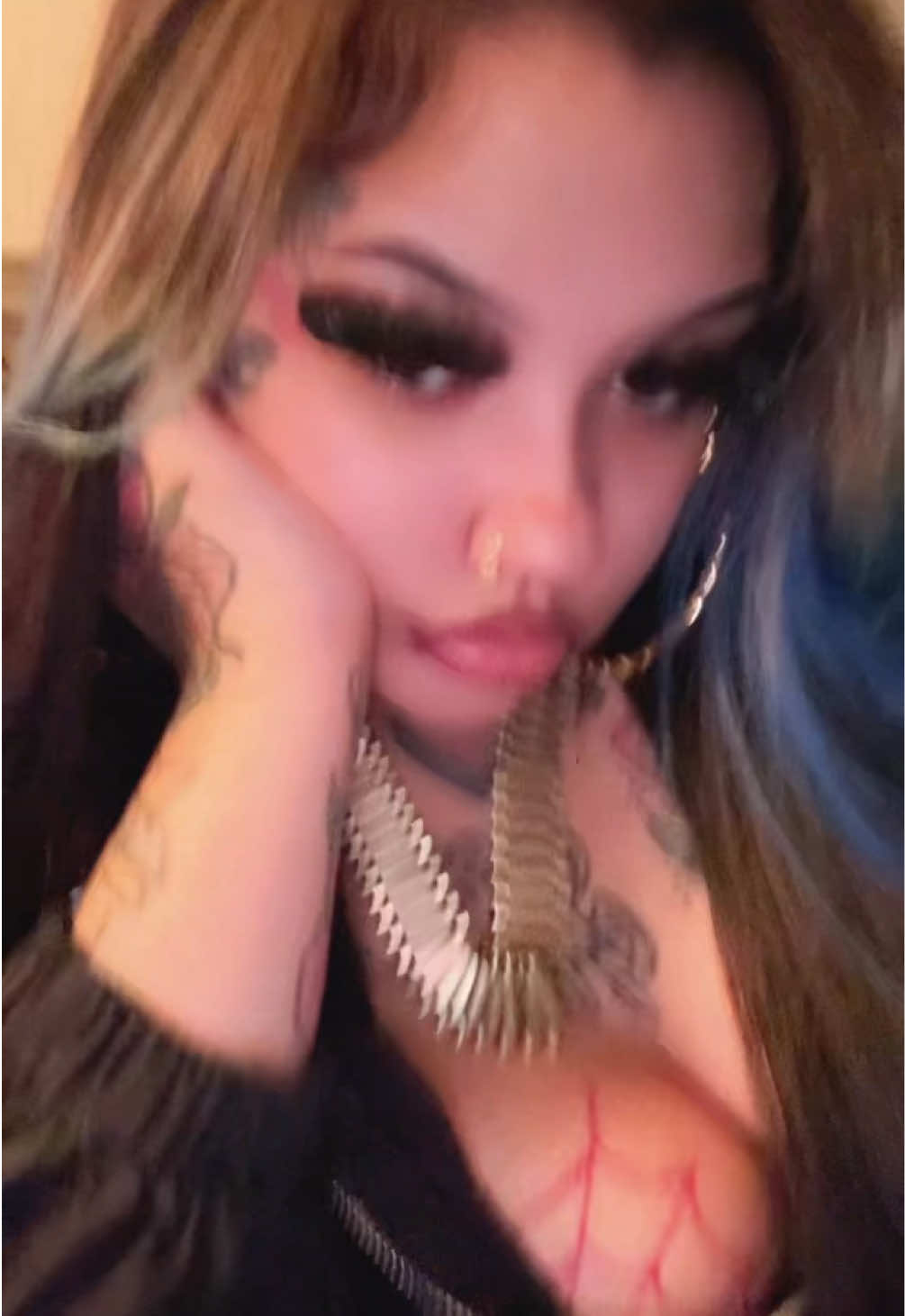 @Yella 🦈