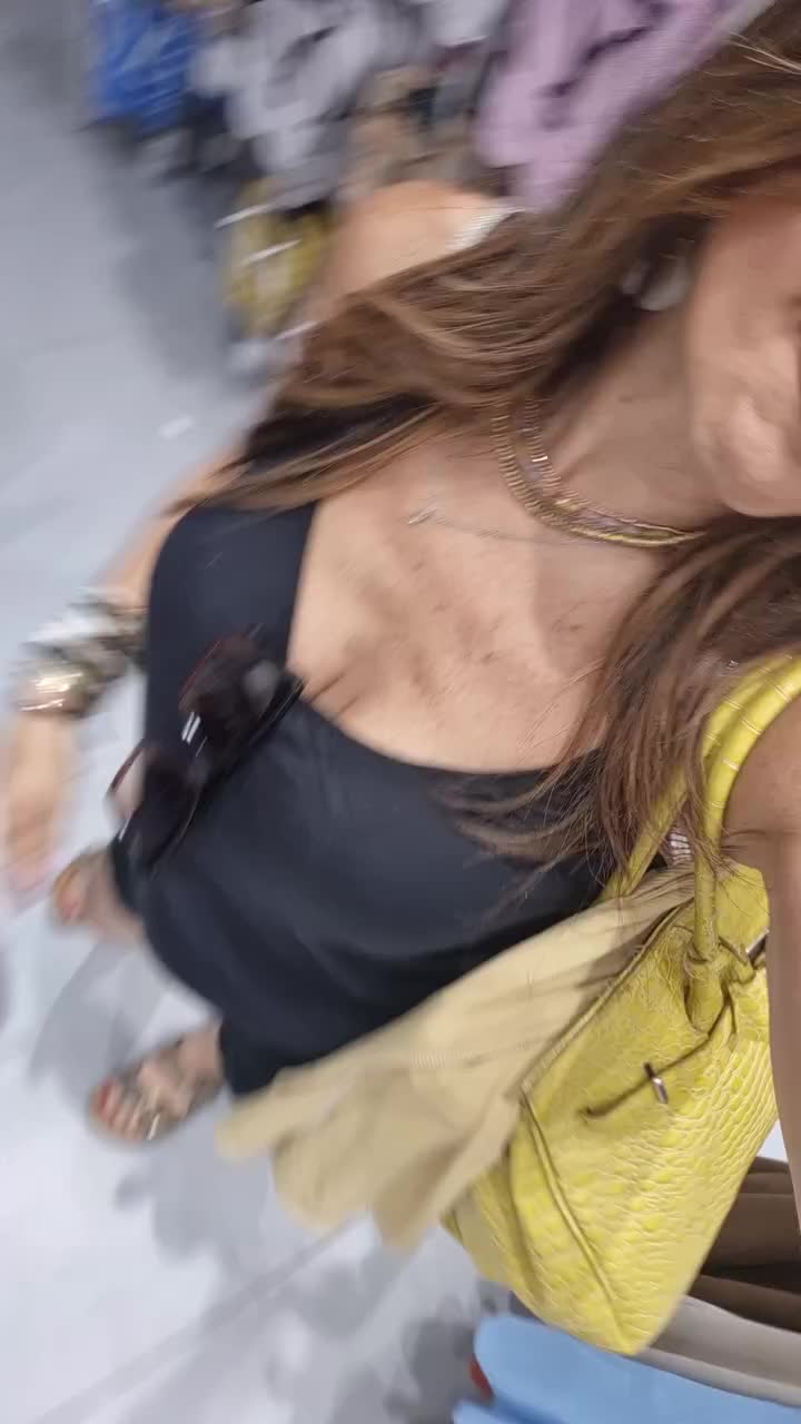 @Anna Napoli631