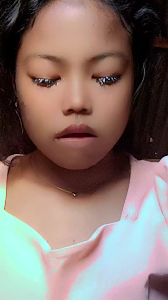 @mïnï lïah🦋