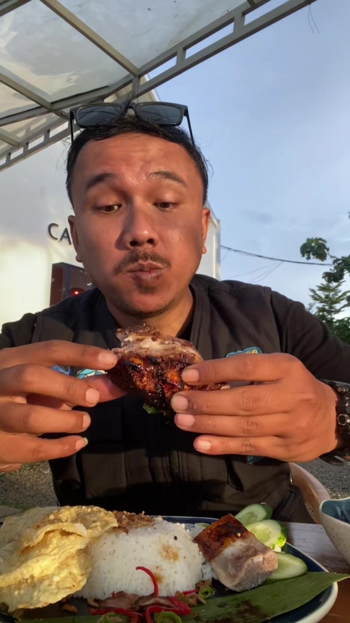 @Barlifee