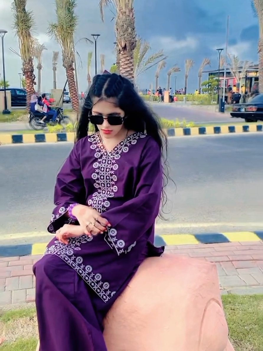 @Abbasi_girl302